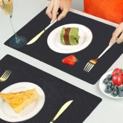 SOEKAVIA Tovaglietta In Feltro Color Antracite Lavabile - 6 Tovagliette Lavabili + 6 Sottobicchieri + 6 Tasche Portaposate - Tovagliette In Feltro Termoresistente Antiscivolo, Tovagliette Nere -Wenko Negozio 36293915 5